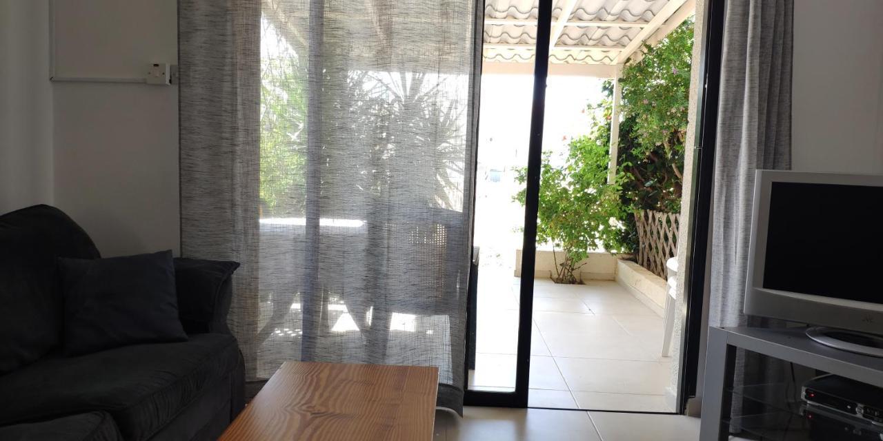 Isabella Townhouse Villa Paphos Buitenkant foto
