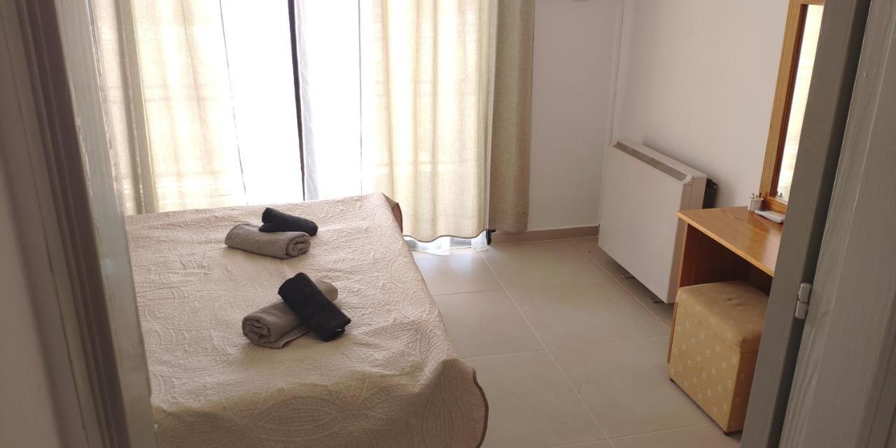 Isabella Townhouse Villa Paphos Buitenkant foto
